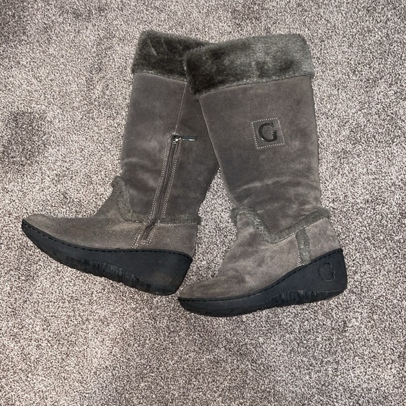 Guess Women's Grey Boots - Picture 4 of 7